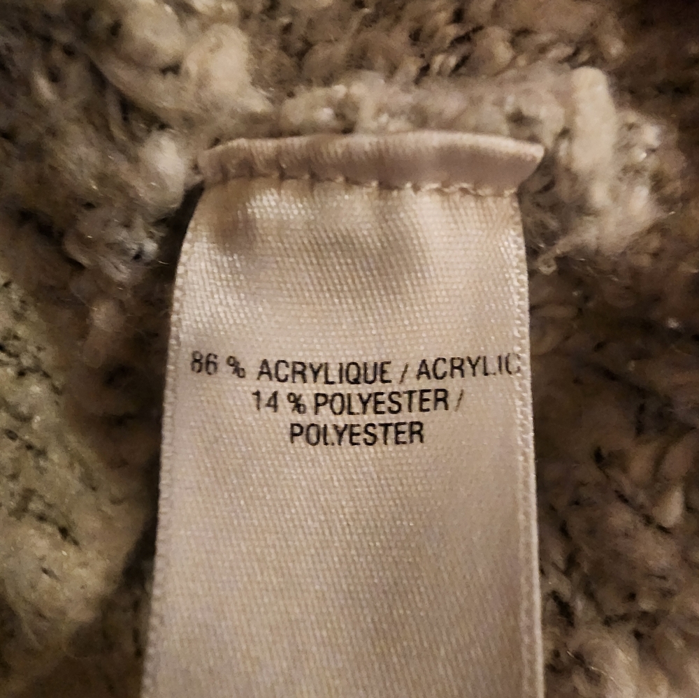 CHIC sweater - Picture 5 of 6